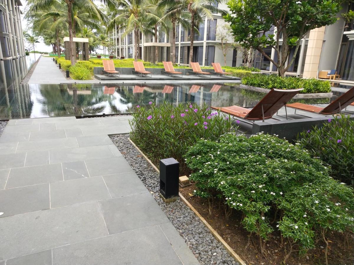 Baan Mai Khao - 2 Bedroom Luxury Condo- Direct Pool & Beach Access エクステリア 写真